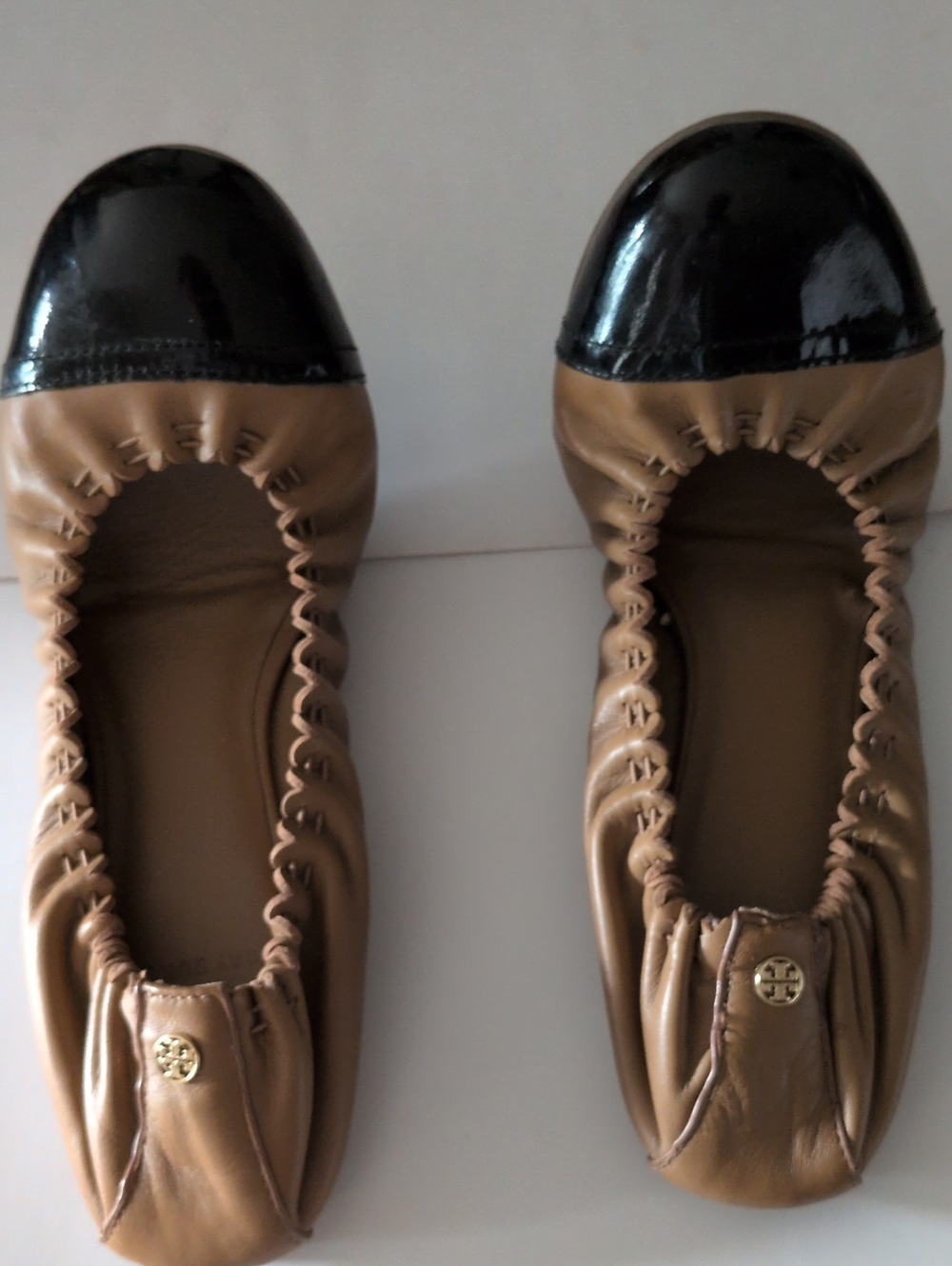 Tory Burch Two-Tone Leather Ballet Flats in Tan and Black Patent